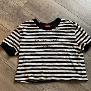 Women’s Guess half Tee size M